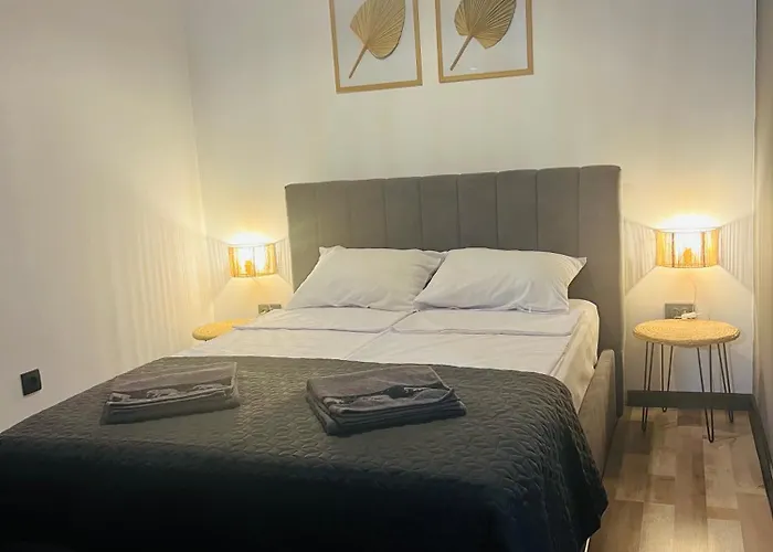 Апартаменты Queen, Saint Vlas, улица черно море 12